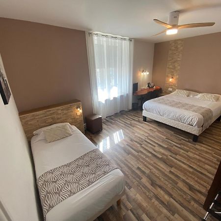 Nouvel Hotel Лон-ле-Соньє Екстер'єр фото